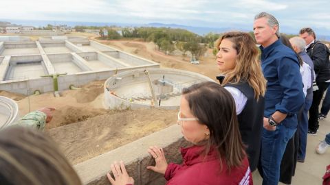 Autoridades de ambas fronteras supervisan obra en planta tratadora