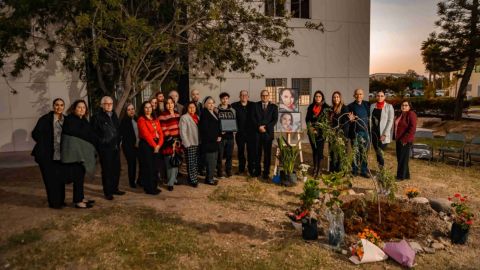 Plantan árbol en homenaje a la periodista Ana Velia Guzmán