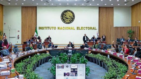 INE instala comisión especial para organización de elección judicial