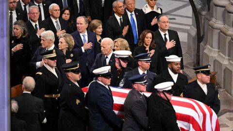 Despiden a Jimmy Carter con funeral de Estado; Biden y Trump asisten