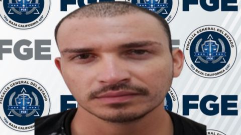 Fiscalía de Tijuana recupera vehículos robados en operativo en Camino Verde