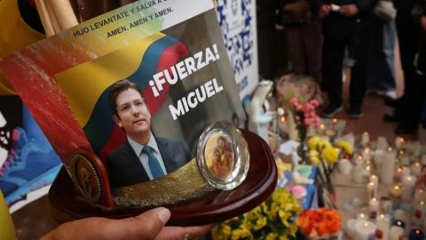 Miguel Uribe mejora tras recibir dos balazos en la cabeza