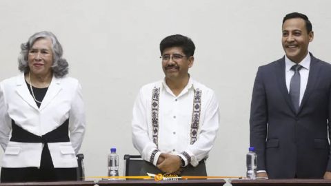 Hugo Aguilar recibe constancia como presidente electo de la Suprema Corte