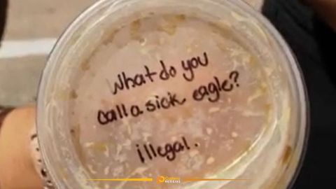 Acusan a barista de Starbucks de discriminación por mensaje ofensivo en Texas