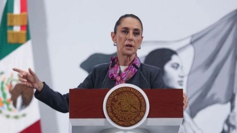 Claudia Sheinbaum respalda operación financiera para aliviar deuda de Pemex