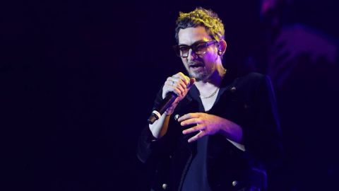 León Larregui acusa a Air France de racismo, pero video revela que fue expulsado