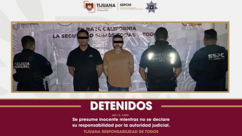Detienen a dos hombres con arma de fuego en Playas de Tijuana