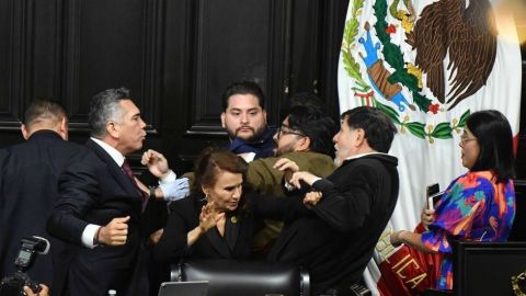 ¡Hay tiro! Noroña y 'Alito' Moreno se pelean en plena tribuna