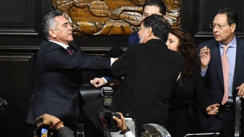 Noroña denunciará penalmente a Alito Moreno por agresión en el Senado