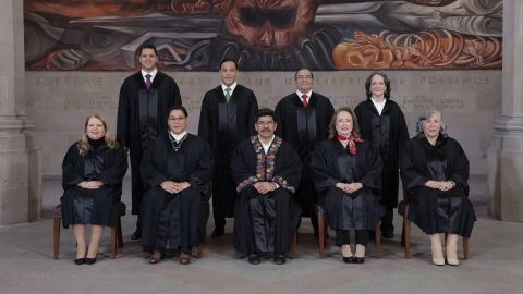 SCJN presenta primera foto oficial de los nuevos nueve ministros