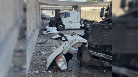 Siete personas lesionadas tras incidente vehicular e incendio en Tijuana