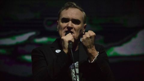 Morrissey interrumpe su gira tras amenazas de muerte