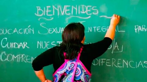 Chihuahua prohíbe el uso de lenguaje inclusivo en escuelas del estado