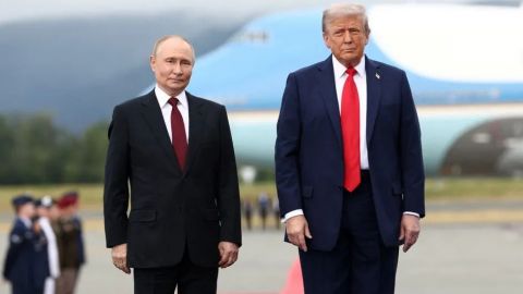 Trump y Putin acuerdan reunirse en Hungría para negociar paz en Ucrania