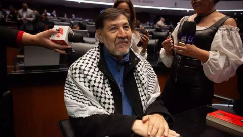 Fernández Noroña justifica licencia en el Senado; viajará a Palestina