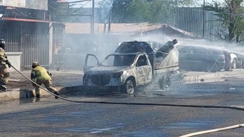 Explosión de vehículo de gas en Mexicali moviliza a cuerpos de emergencia