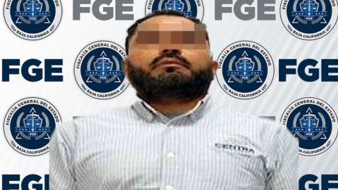 Se molestó y amenazó con pistola a tres personas en un local de tatuajes