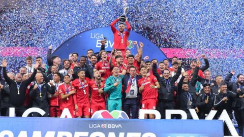 Toluca es bicampeón tras una final de locura y Alexis Vega define en penales