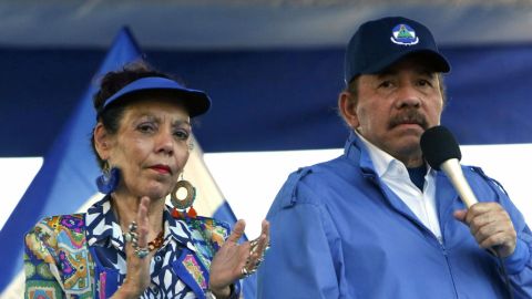 Nicaragua libera a decenas de presos políticos tras presión de EU