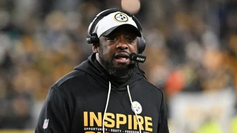 Mike Tomlin renuncia como head coach de los Steelers tras 19 temporadas