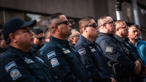 Separan de su cargo a dos policías municipales por presunta corrupción