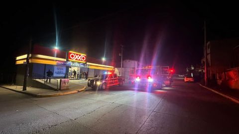 Provocan incendio de un OXXO en Rosarito