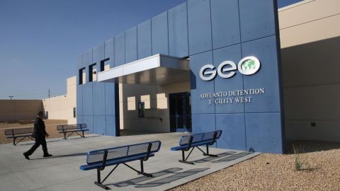 Muere migrante mexicano bajo custodia de ICE