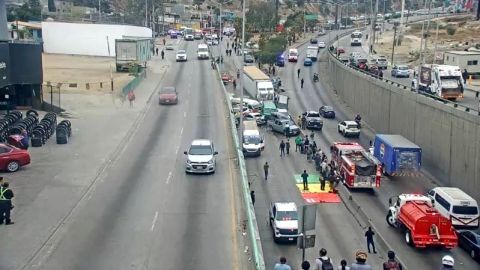 Tractocamión sin frenos causa estragos en la 5 y 10