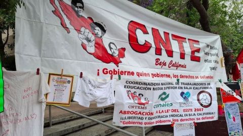 Maestros de Tijuana llevan un año sin recibir salario