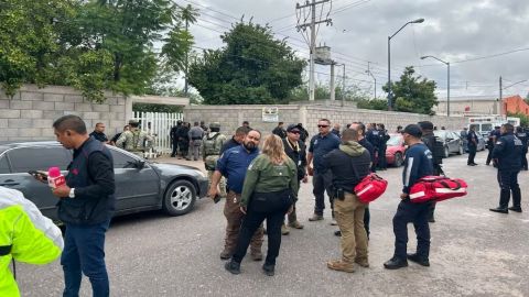 Atacan con machetes y bombas molotov secundaria de Torreón