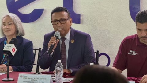 Fumigan escuelas municipales de Tijuana ante el aumento de temperaturas