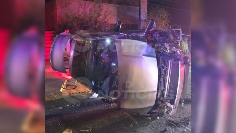 Joven vuelca su Mercedes-Benz en la Chapu