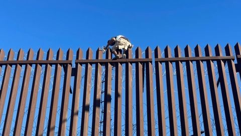 Detienen en Mexicali a hombre que intentó cruzar el cerco fronterizo